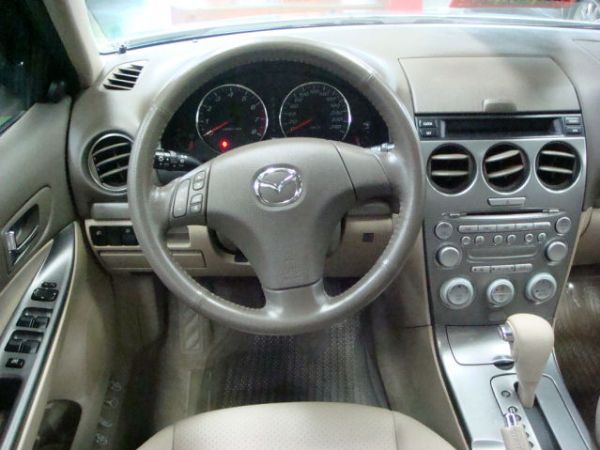 {花旗汽車} 馬自達 Mazda 6 2.0 旗艦型，2005年優質中古車，超低網路價 50.8 萬 照片3